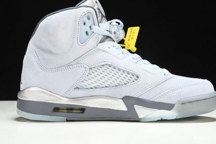 JORDAN AIR (W) DD9336-400 RETRO 5 BLUEBIRD 0822
